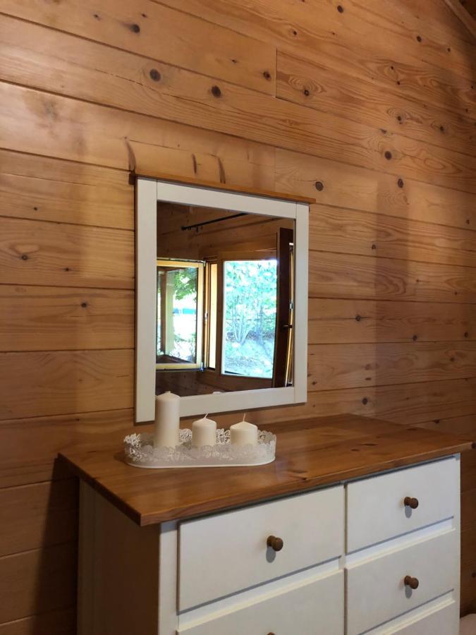 Chalet B&B Laghetti Martina Crevalcore ภายนอก รูปภาพ