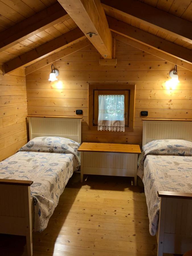Chalet B&B Laghetti Martina Crevalcore ภายนอก รูปภาพ