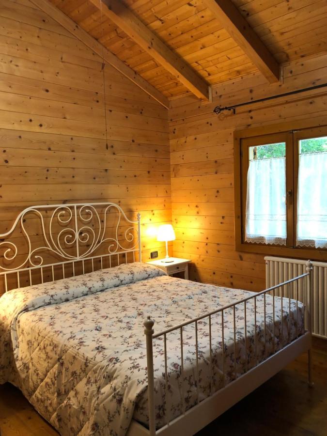 Chalet B&B Laghetti Martina Crevalcore ภายนอก รูปภาพ