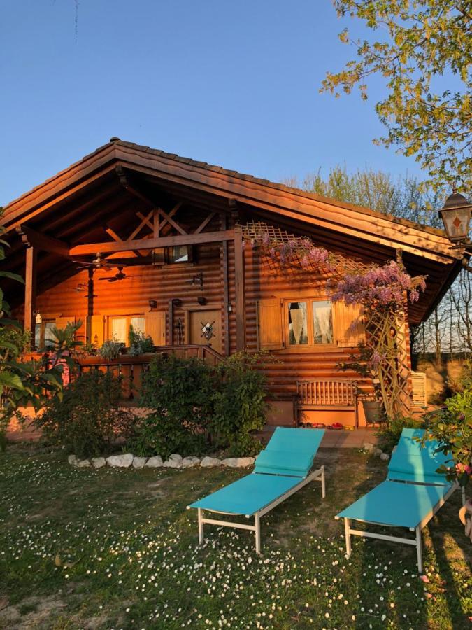 Chalet B&B Laghetti Martina Crevalcore ภายนอก รูปภาพ